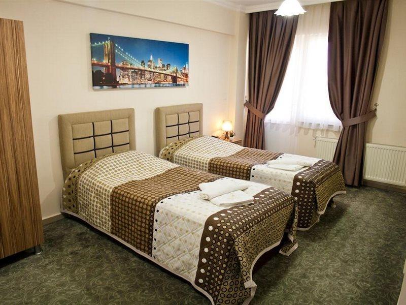 צ'נקלה Hotel Zileli מראה חיצוני תמונה