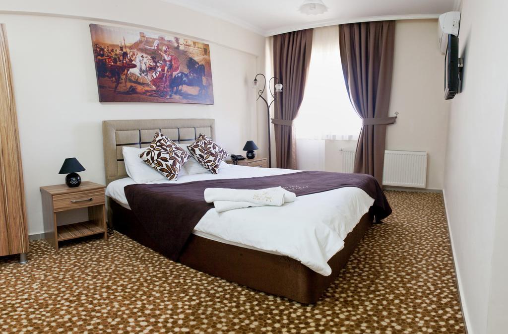 צ'נקלה Hotel Zileli מראה חיצוני תמונה