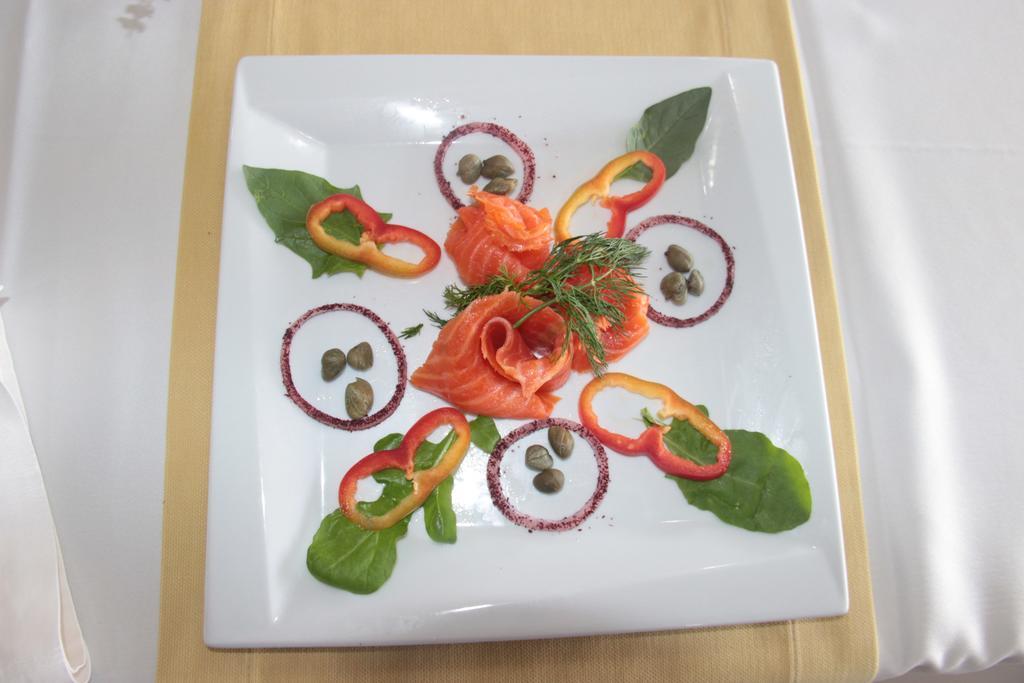 צ'נקלה Hotel Zileli מראה חיצוני תמונה